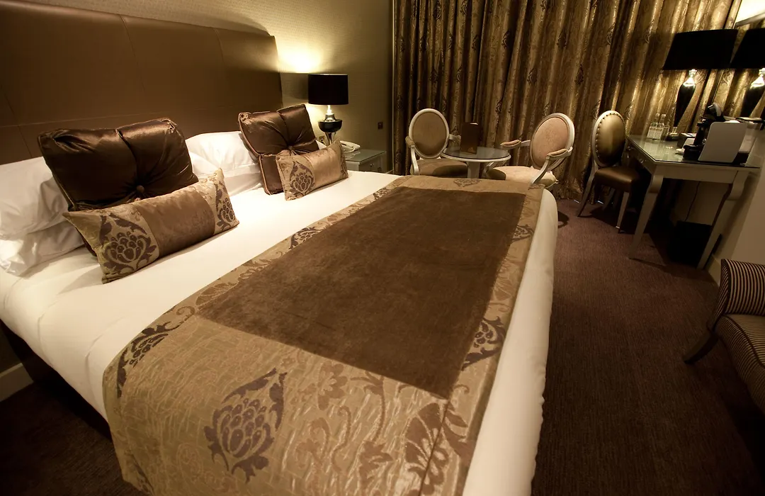 The Oxfordshire Golf & Spa Hotel-1